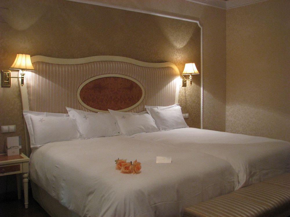 Hotel Santa Isabel 阿尔巴塞特 外观 照片