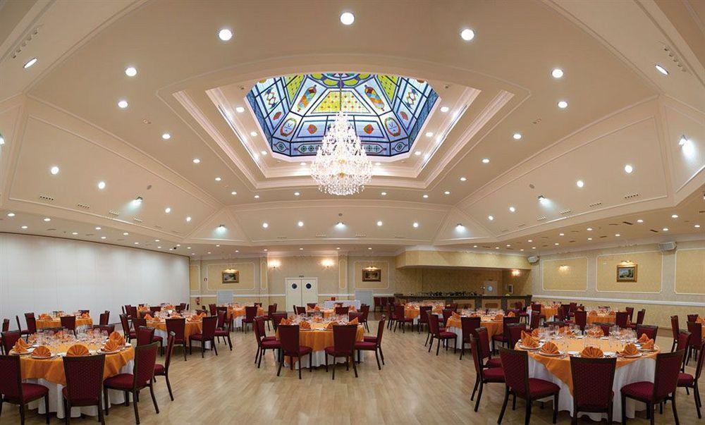 Hotel Santa Isabel 阿尔巴塞特 外观 照片