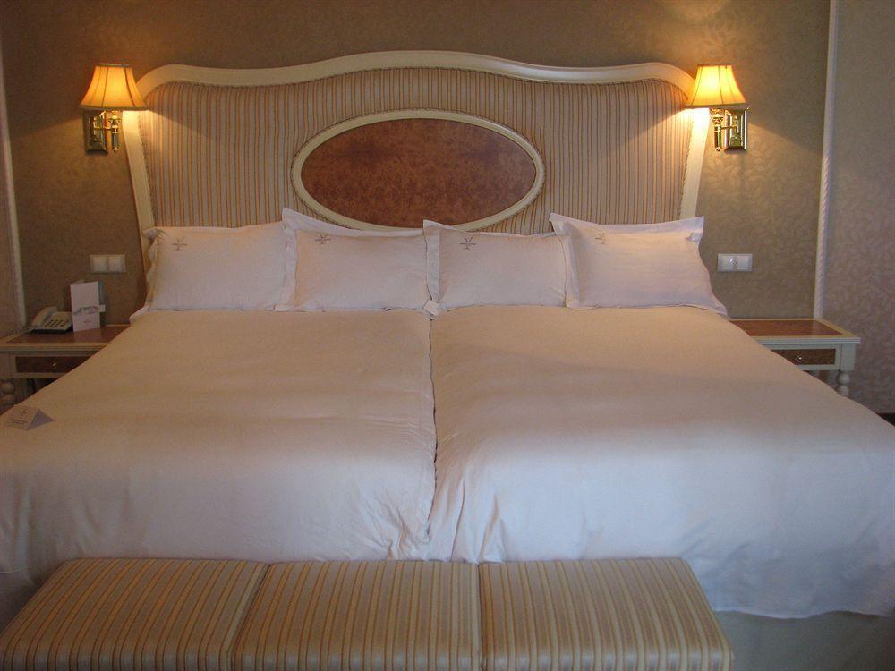 Hotel Santa Isabel 阿尔巴塞特 外观 照片