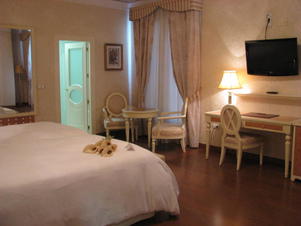 Hotel Santa Isabel 阿尔巴塞特 外观 照片